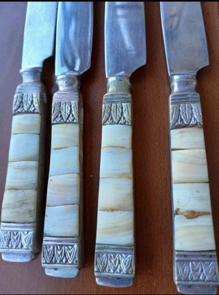Conjunto Talheres Vintage Bege e Prata