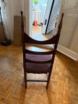 Juego de 2 sillas de madera con tapizado