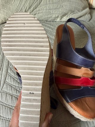 Cuñas piel Talla 38 (azul, rojo, camel)