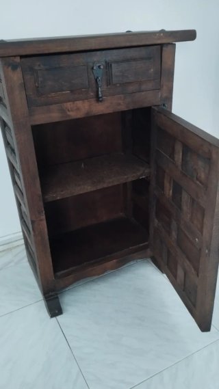 Muebles recibidor madera rústica