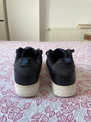 Nike Air Force 1 Negras y Azules