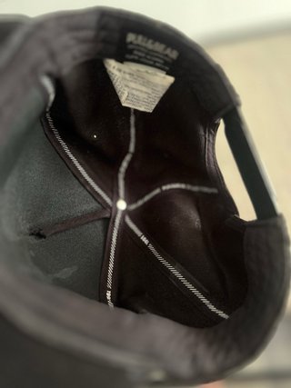 Gorra Pull&Bear Negra