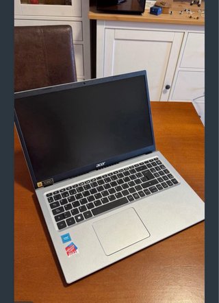 Acer Aspire 3 15.6 8GB RAM 256GB SSD