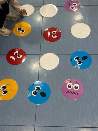 Niñera / Cuidadora / Canguro Infantil