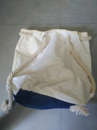 Mochila de playa/piscina con cuerdas