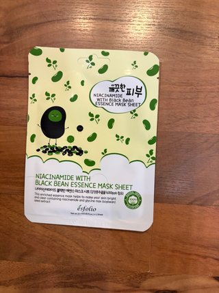 Mascarilla Facial Esfolio Niacinamide Black Bean