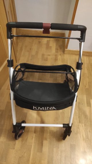 Andador para personas mayores