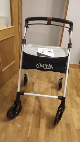 Andador para personas mayores