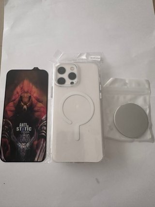 Funda iPhone 13 Pro Max + Accesorios