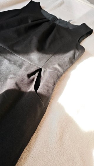 Vestido negro coctel/oficina Naf Naf L (40)