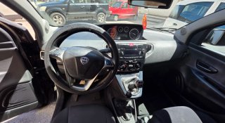 Lancia Y  2013