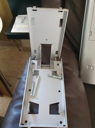 TV Loewe Xelos A37 FHD con Módulo Satelital
