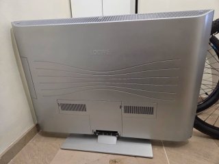 TV Loewe Xelos A37 FHD con Módulo Satelital