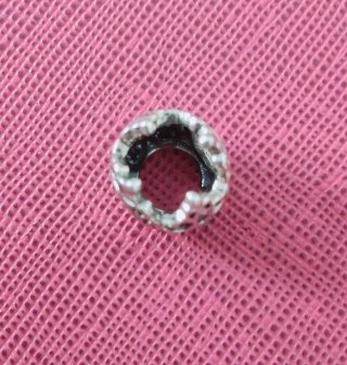Charm Corona Pandora Plata