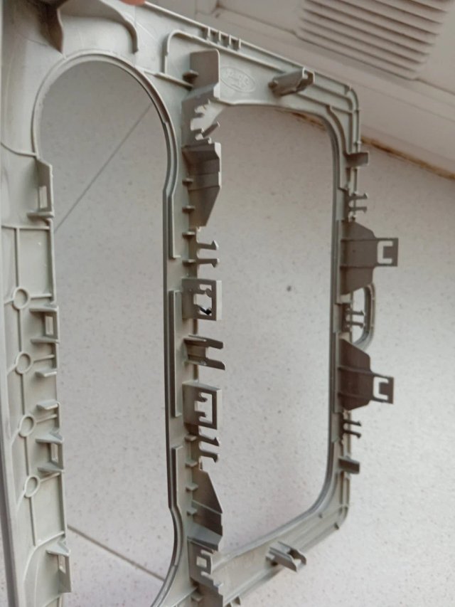 Marco clima gris Ford Focus mk2 tdci ghia