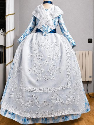 Traje Fallera NUEVO  Niña Azul/Blanco 9-11 Años