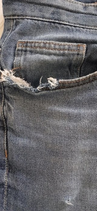 Pantalón corto vaquero DENIM.