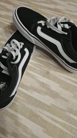 Zapatillas Vans Negras un uso