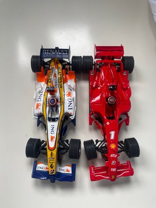 Scalextric C3 Ferrari F2008 + ING Renault