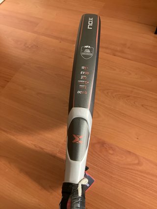 Pala de pádel Nox LA10 Ausburger Future