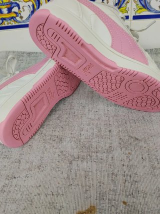 Zapatillas Puma Blancas y Rosas Talla 36