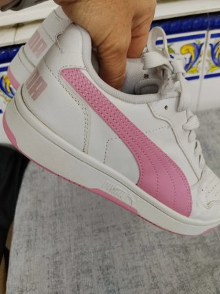 Zapatillas Puma Blancas y Rosas Talla 36