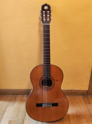 Guitarra española ALHAMBRA