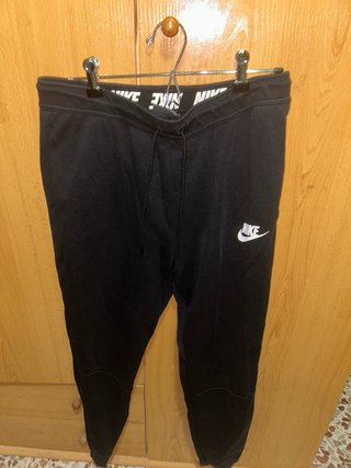 Conjunto chándal Nike Talla M