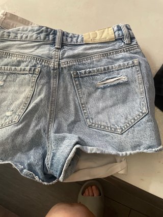 Shorts vaqueros Stradivarius