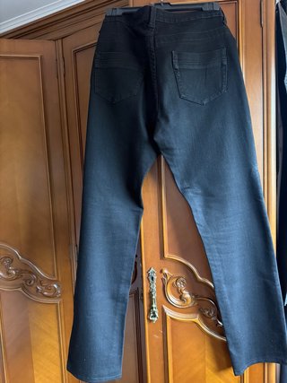 Pantalón negro Tintoretto con pedrería