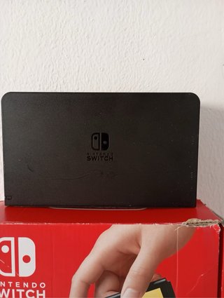 Nintendo Switch Completa con Accesorios