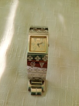 Orologio Guess donna bracciale rigido