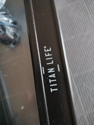Barra de dominadas Titan Life Door Gym