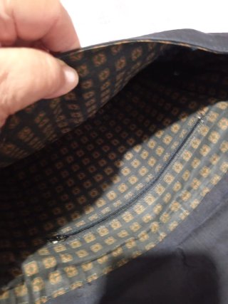 Borsetta a busta blu con manico