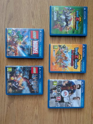 Pack de 5 videojuegos para psvita.
