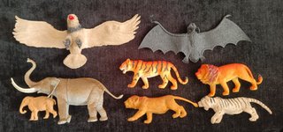 LOTE 44 FIGURAS DE ANIMALES DE PLASTICO VINTAGE