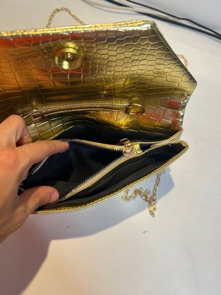 Bolso de fiesta dorado de mujer pequeño