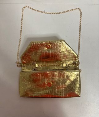 Bolso de fiesta dorado de mujer pequeño