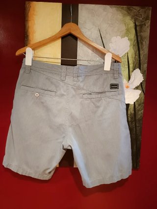 Pantalón corto Volcom Talla 31 Azul