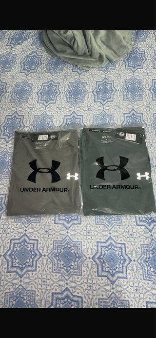 Conjunto Under Armour Camiseta y Pantalón Corto