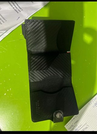 Portafoglio uomo nero