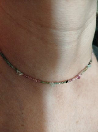 Collar de plata con pedrería