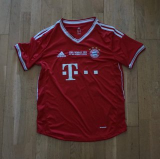 Camiseta Final Wembley 2013 Talla M