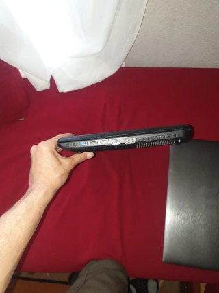 Portátil Toshiba i3 Negro