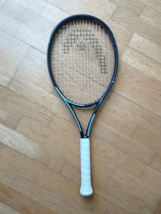 Raqueta Tenis Head Gravity Jr 26