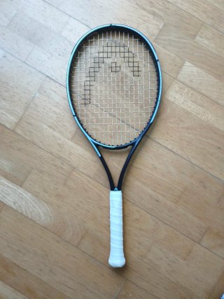 Raqueta Tenis Head Gravity Jr 26