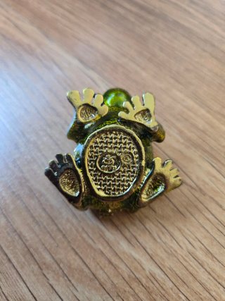 Joyero Rana Esmaltada Cristales Color Oro y Verde