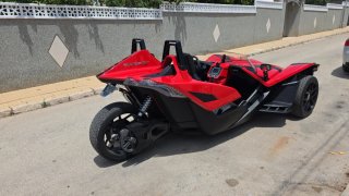 Polaris Slingshot 2016 – Estado Showroom, Escap
