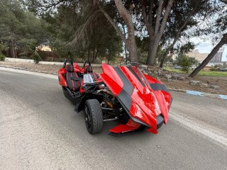 Polaris Slingshot 2016 – Estado Showroom, Escap