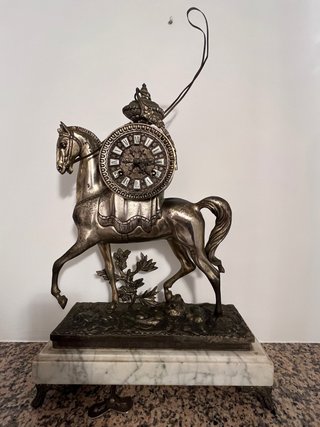 Reloj antiguo caballo base mármol